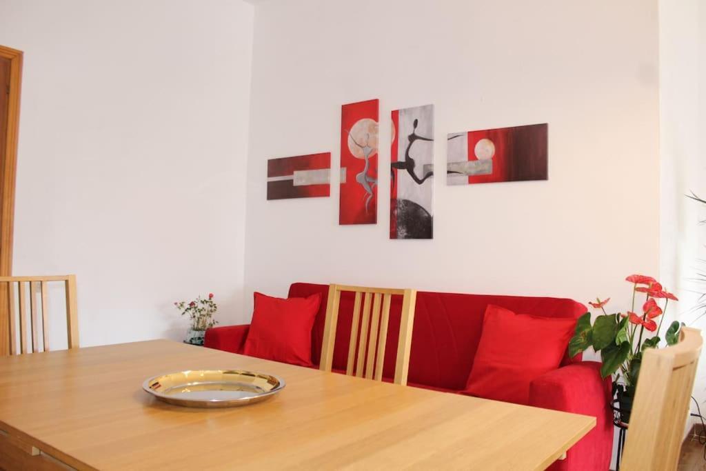 Spazioso Appartamento Castel di Leva Exterior foto
